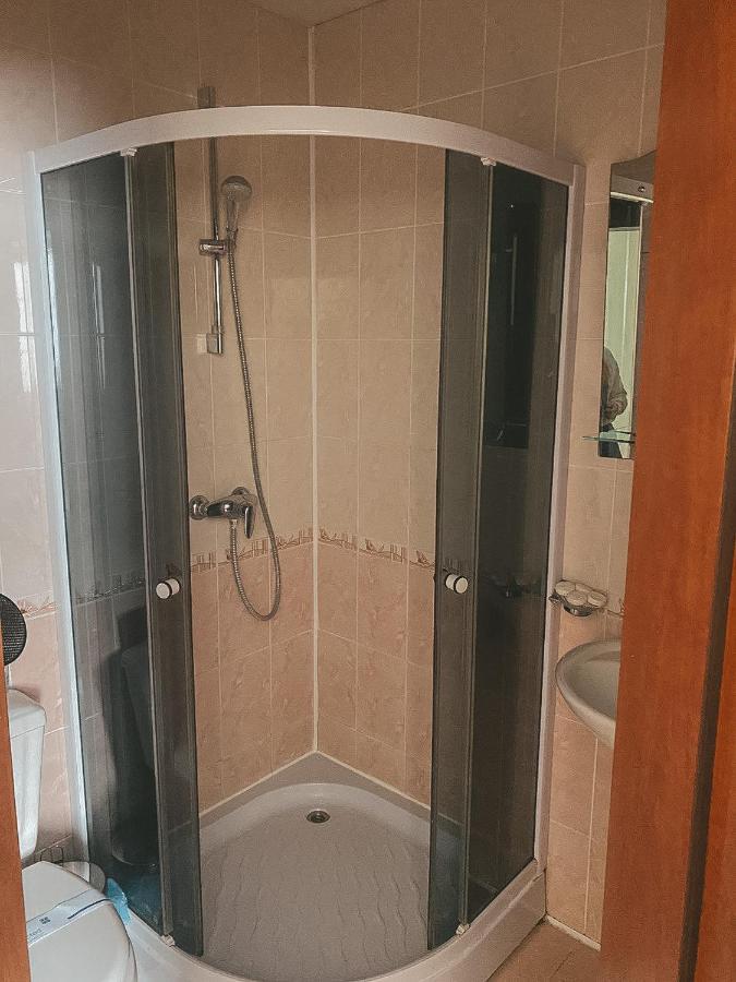 Crocus Hotell Dragobrat Exteriör bild